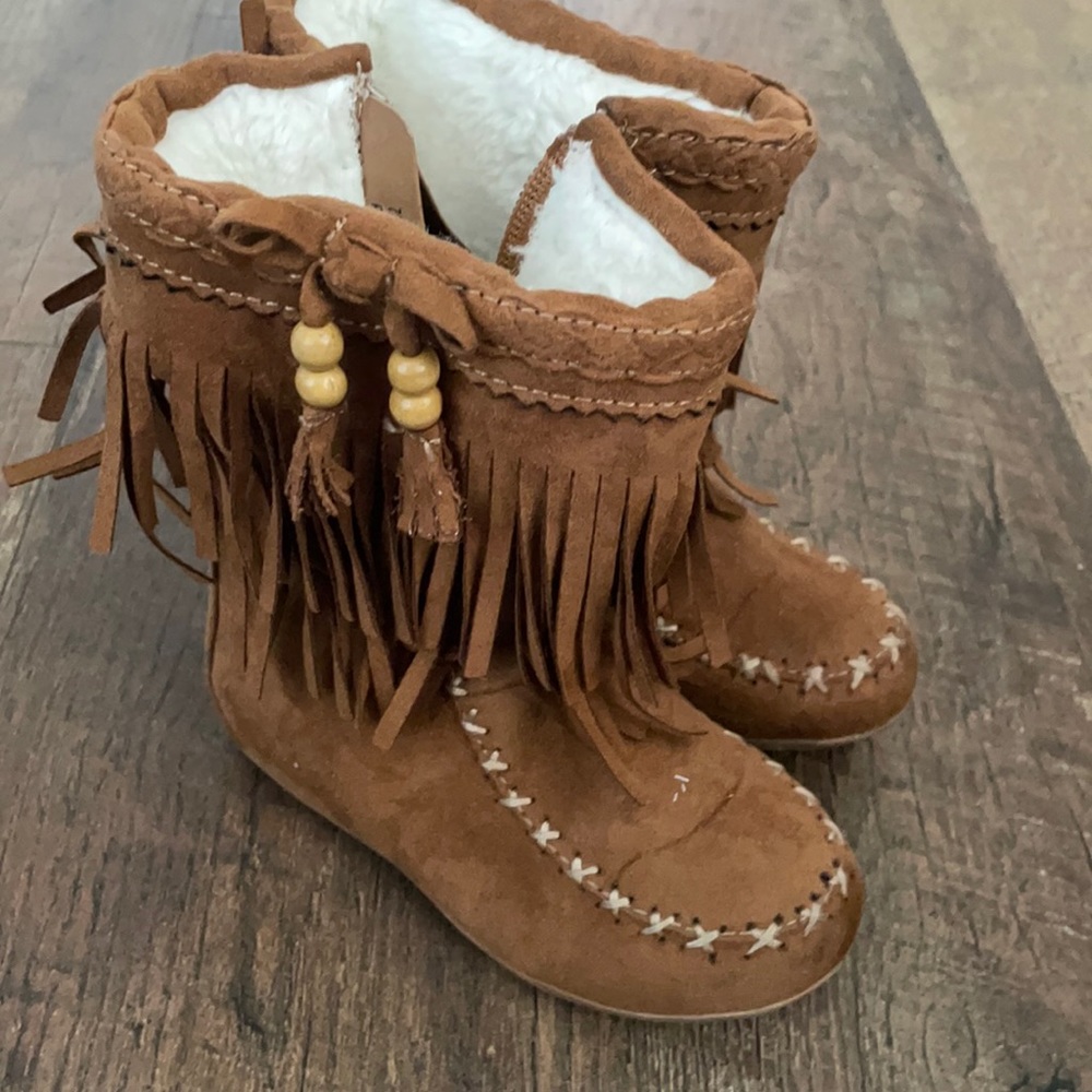 Baby girl boots, size 7